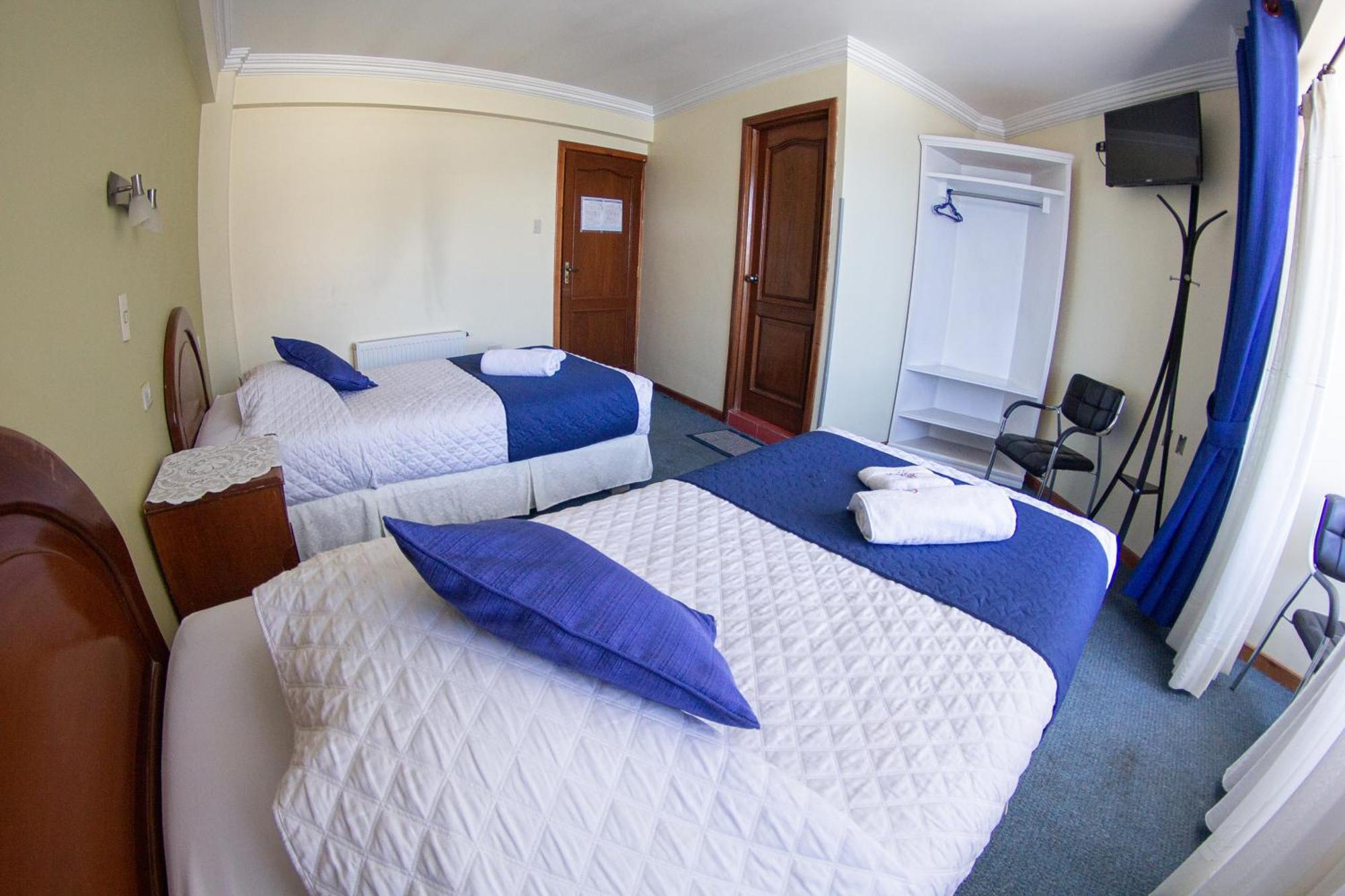 Hotel Lago Azul Copacabana  Pokoj fotografie